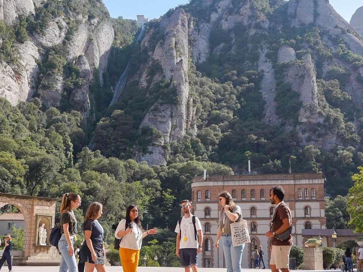 Ruta de Montserrat amb cremallera i la Moreneta