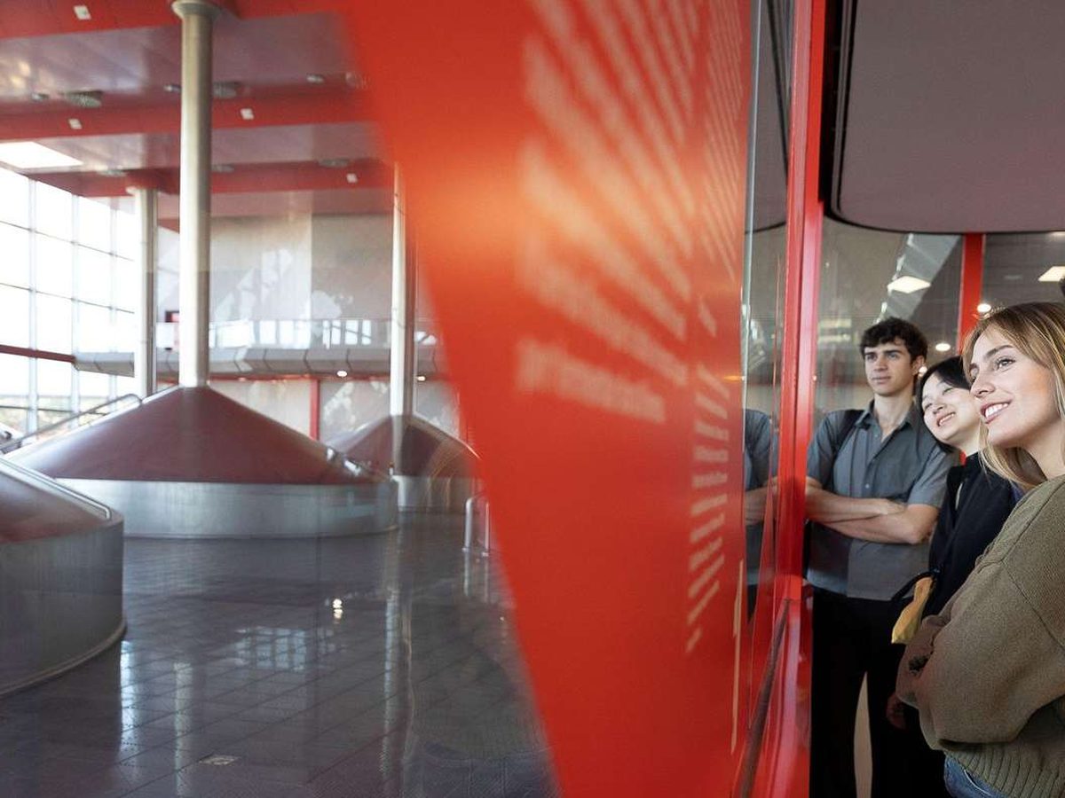 Visita guiada a la fàbrica d'Estrella Damm amb tast