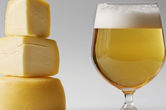 Maridatge de formatge i cervesa